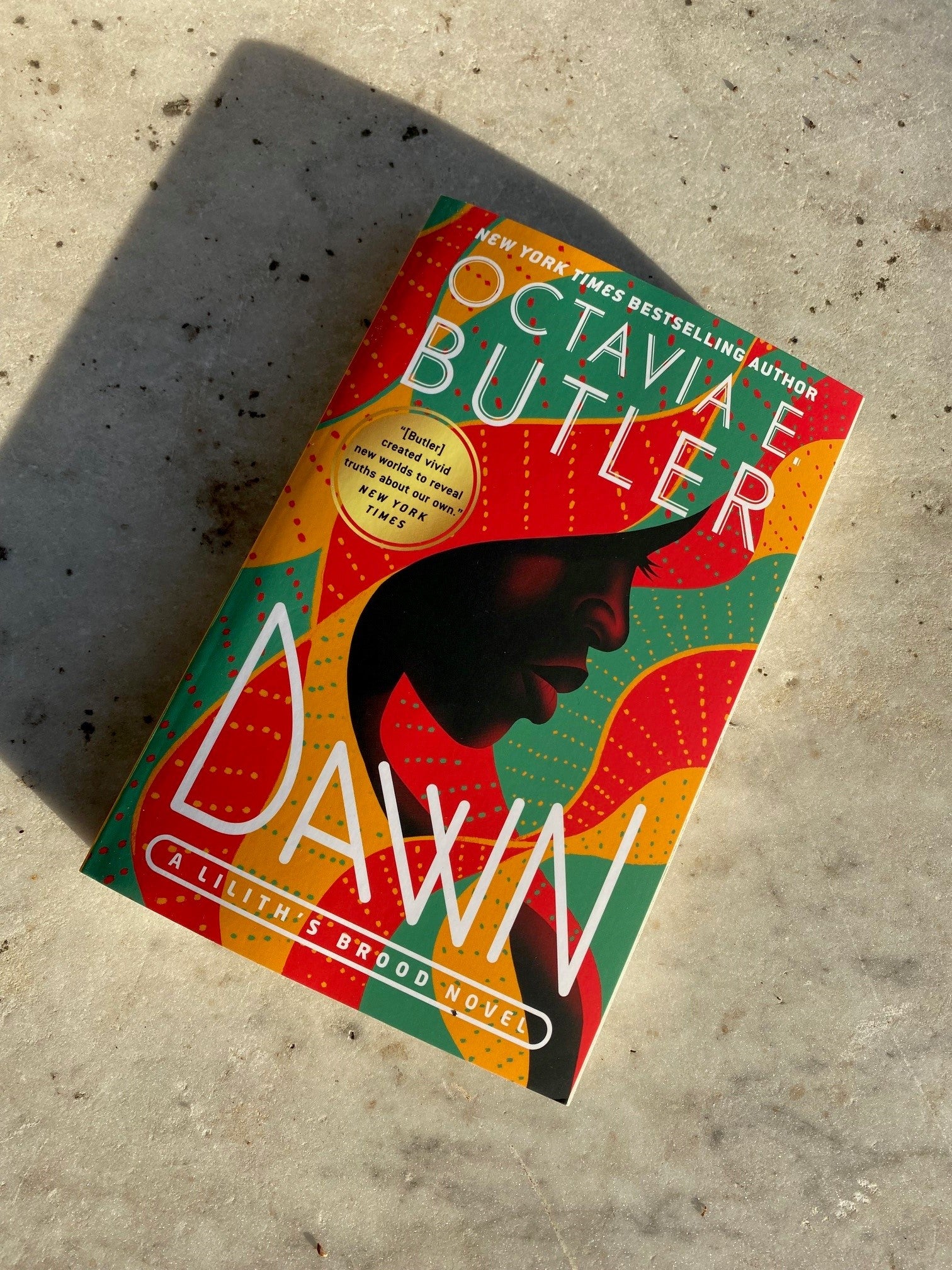 One woman is called upon to rebuild the future of humankind after a nuclear war, in this revelatory post-apocalyptic tale from the award-winning author of Parable of the Sower. When Lilith Lyapo wakes from a centuries-long sleep, she finds herself aboard the vast spaceship of the Oankali. Paperback 320 pages.