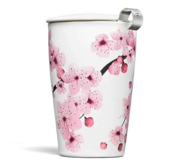 Beautifully designed and super convenient! All in one: brew your tea and off you go. Decorated with pretty pink cherry blossom, this is the perfect cup for your Hanami picnic! Comes with a stainless-steel infuser for loose leaf tea and a ceramic lid.  Microwave and dishwasher safe 5"h Brews 12 oz