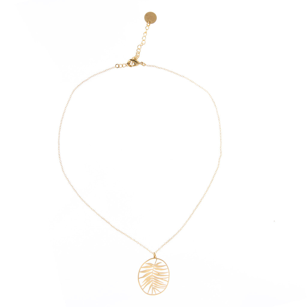 Add a touch of tropical elegance with this statement leaf pendant necklace. Light enough to wear all day, or to add interest to an evening ensemble. Material: brass with brushed gold-plated finish Pendant size: 0.94" x 1.02" Chain length: 15". + 2" extension Made in Spain Matching earrings and pin available.